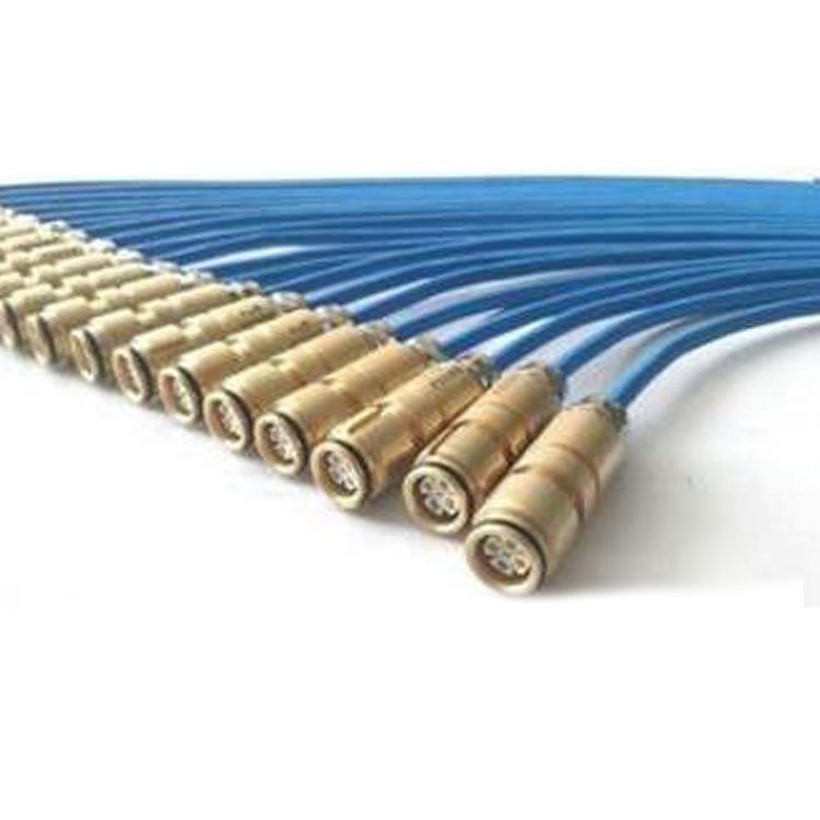 LCFB-4礦用鋼絲編織橡膠護(hù)套連接器 鄭州煤機綜機設(shè)備有限公司