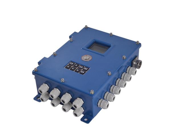 山東大齊KTC118.1礦用本安型控制臺(tái)(圖1) 山東大齊KTC118.1礦用本安型控制臺(tái)(圖1)